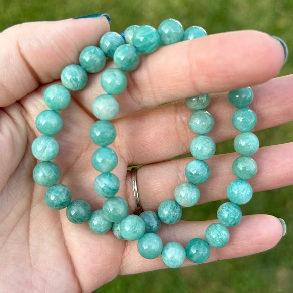 High quality Amazonite 8mm bracelets - Picture 3 of 4